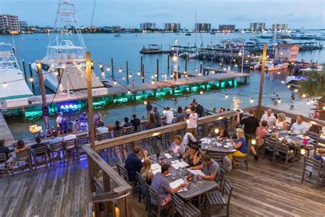 Destin Amp 39 S Best Restaurants With A Water View Emerald Destin