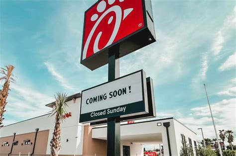 Destin Amp 39 S New Chick Fil A Location Is Now Open