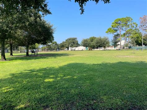 Destin Dog Park Updated July 2024 19 Photos 26 Reviews 4200