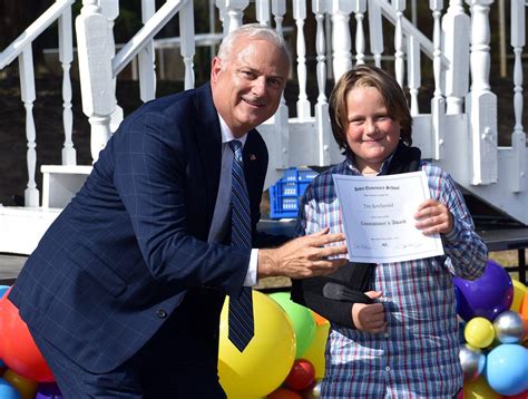 Destin Elementary School Graduation With Special Awards