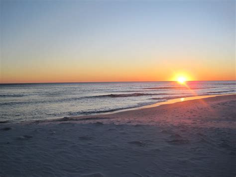 Destin Fl Sunset Vacation Is Nice Sunset Vacations Favorite Places Spaces Celestial Nice