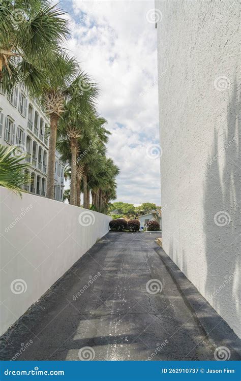 Destin Florida Alley Driveway To The Parking Lot At The Side Of The