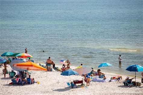 Destin Florida Beach Day Necessities An Enjoyable Day At The Beach