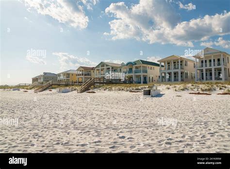 Destin Florida Beach Houses With Footbridges Over The Sand Dunes