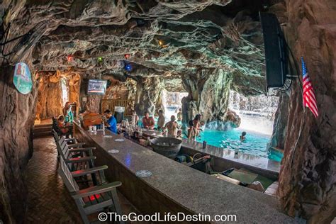 Destin Florida Swim Up To The Bar Inside The Rock Destin Places Ive Been The Rock