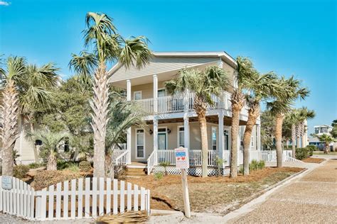 Destin Florida Vacation Rental Ocean Ventures 5 Bedrooms 3 Bathrooms House Best Airbnb