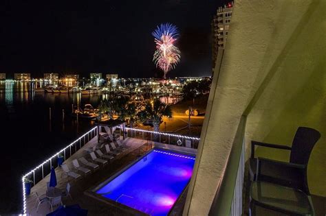 Destin Harbor Hotels Near Beach