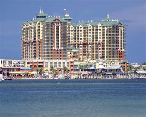 Destin Harborwalk Village Thirty Minus One