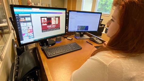 Destin Library Offers Free Technology Assistance At Its Computer Lab