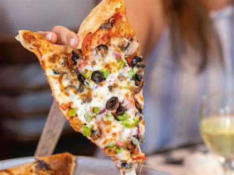 5 Destin Pizza Tips