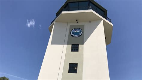 Destin S New Air Control Tower Keeping Busy