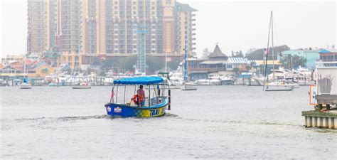 Destin Water Taxi Serving The Destin Harbor