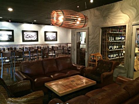 5 Ways Destin Wine Bar