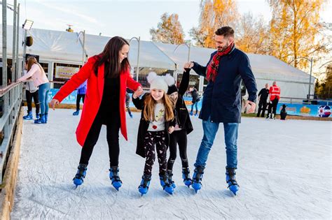 Destination Christmas Is Bringing Affordable Festive Events Near Glasgow Including Circus Ice