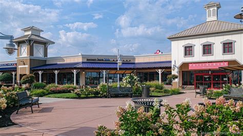 Destination Outlets Adding Launch Entertainment Vera Bradley Columbus Business First