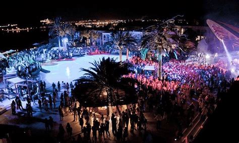 Destino Pacha Ibiza Resort Download Scientific Diagram