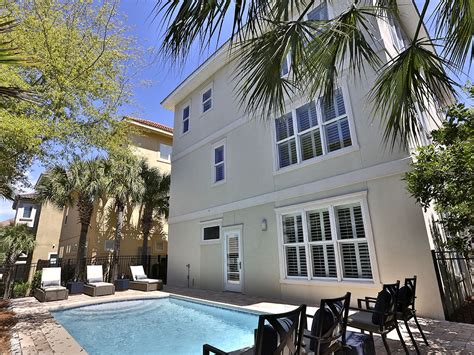 Destiny By The Sea Vacation Properties In Destin Florida