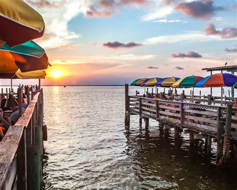 Dewey Destin Amp 39 S Seafood Restaurant In Navarre Beach Florida