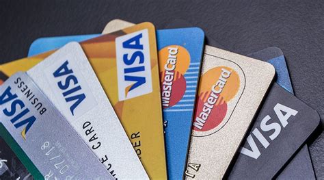 Different Types Of Credit Card Benefits That You Should Know