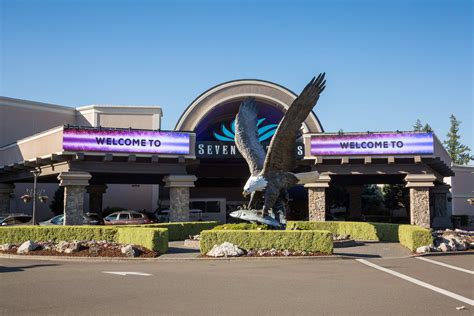 Discover Seven Feathers Casino Resort In Oregon Gr8 Travel Tips