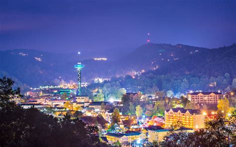 Discover The Best Downtown Gatlinburg Activities For A Memorable Trip Edgewater Hotel