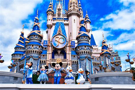 Disney S Magic Kingdom Love Travel And Adventures