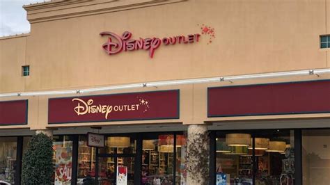 Disney Store S Sole Location In Destin Fl After Closures Miami Herald