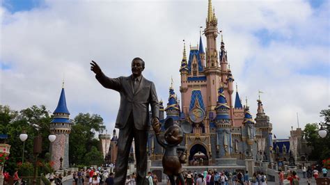 Disney World Released Its 2025 Vacation Packages See Savings Resorts