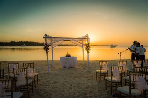 Dominican Republic Destination Wedding 6 Romantic Resorts