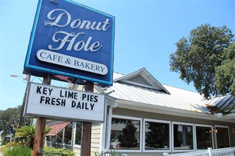 Donut Hole Bakery Cafe Donut Shop In Destin Fl