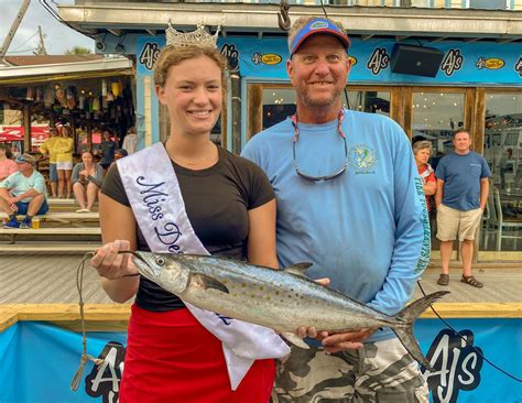 Down At The Destin Fishing Rodeo At Ajs