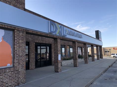 DXL Lincoln NE Clothing Store