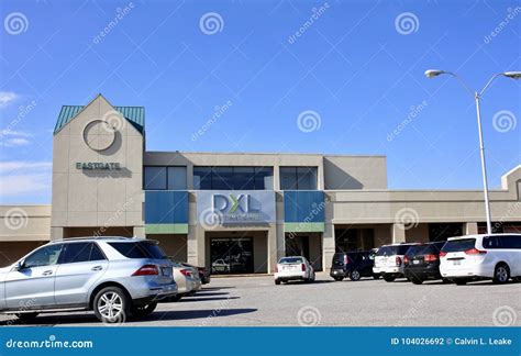 DXL Springfield IL Clothing Store