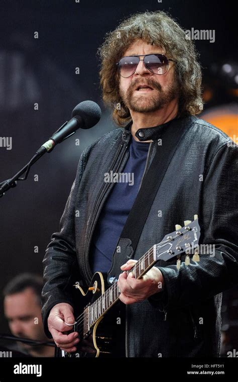 Electric Light Orchestra Pictures And Photos Getty Images In 2020 Jeff Lynne Jeff Lynne Elo