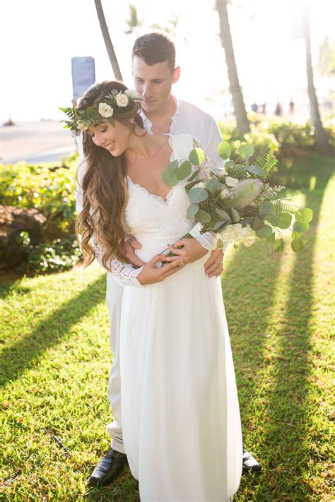 Elegant Green White Hawaiian Wedding Ideas Every Last Detail