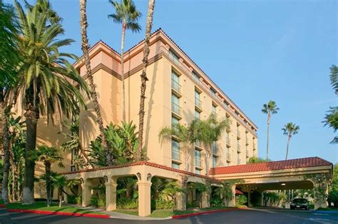 Embassy Suites Hilton Arcadia Hotel Pasadena Los Angeles Day Use Rooms Hotels By Day