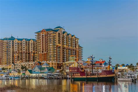 Emerald Grande 1025 3 Bd Destin Fl Vacation Rental Vacasa