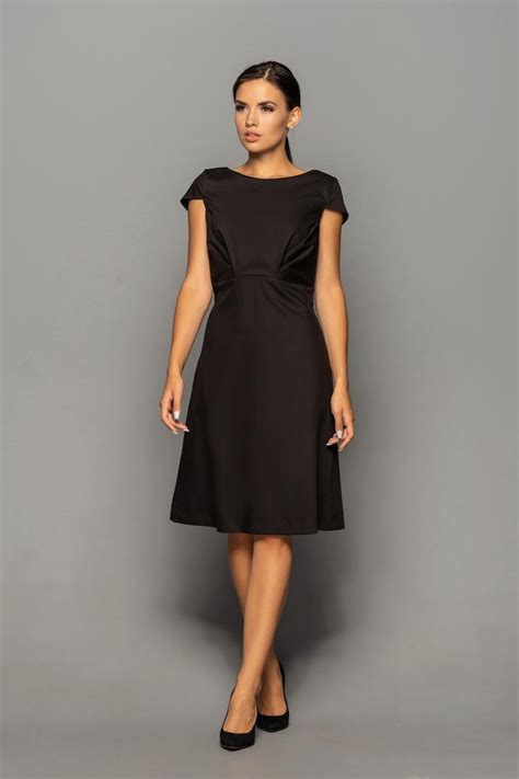 Empire Waist Wedding Guest Dresses Look Fabulous At The Next Special