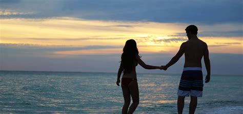 Enjoy A Romantic Getaway In Destin Destin Palms Vacations Blog