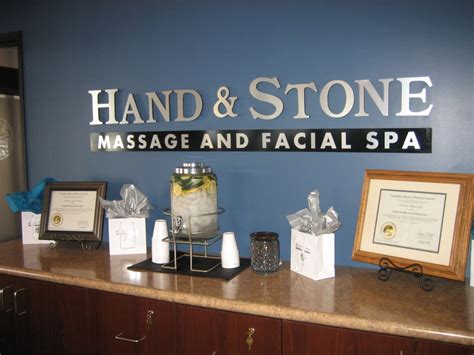 Fab Find Hand And Stone Massage And Facial Spa In Huntington Beach Surf City Family