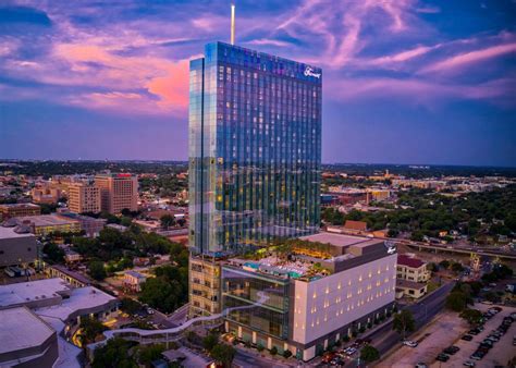 Fairmont Austin Luxury Hotel In Downtown Austin