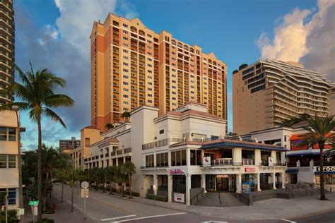 Family Resort In Fort Lauderdale Fl Marriott Amp 39 S Beachplace Towers