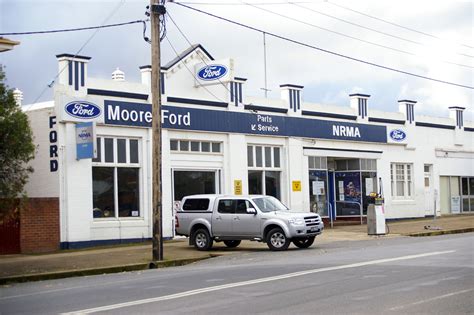 File Ford Dealership In Junee Jpg Wikimedia Commons