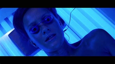 Final Destination 3 Tanning Bed Reverse Youtube