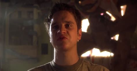 Final Destination Amp 39 Creator Reveals Original Sequel Plans For Devon Sawa