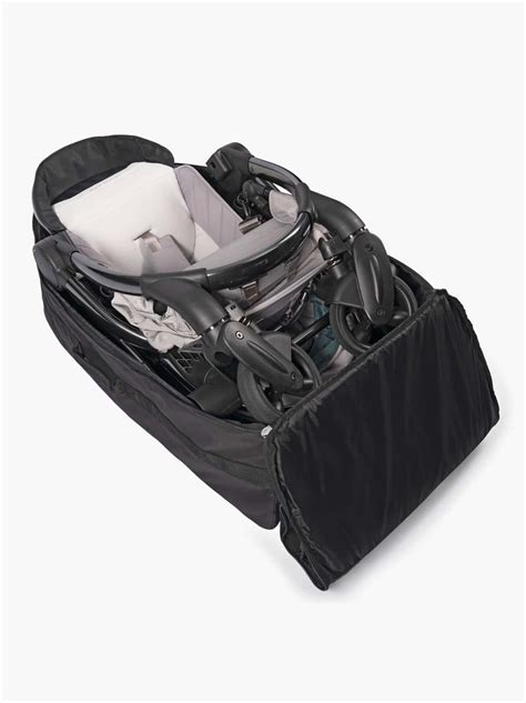 Find The Perfect Universal Travel Bag For Your Pram