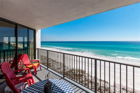 Find Your Perfect Seaside Escape Explore Floridas Enchanting Condo