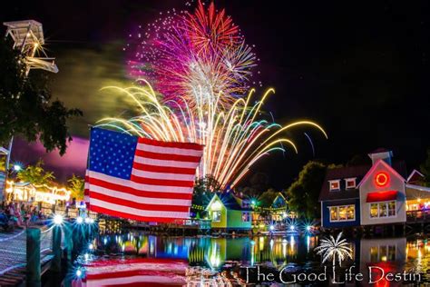 Fireworks At Destin Florida 2011 Independence Day Fireworks July Beach Diwali The Beach