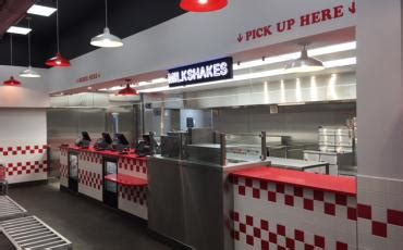 Five Guys Gares Connexions