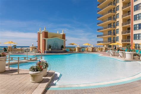 Forever Vacation Rentals Gem Of Emerald Grande At Emerald Grande Harborwalk Village In Destin